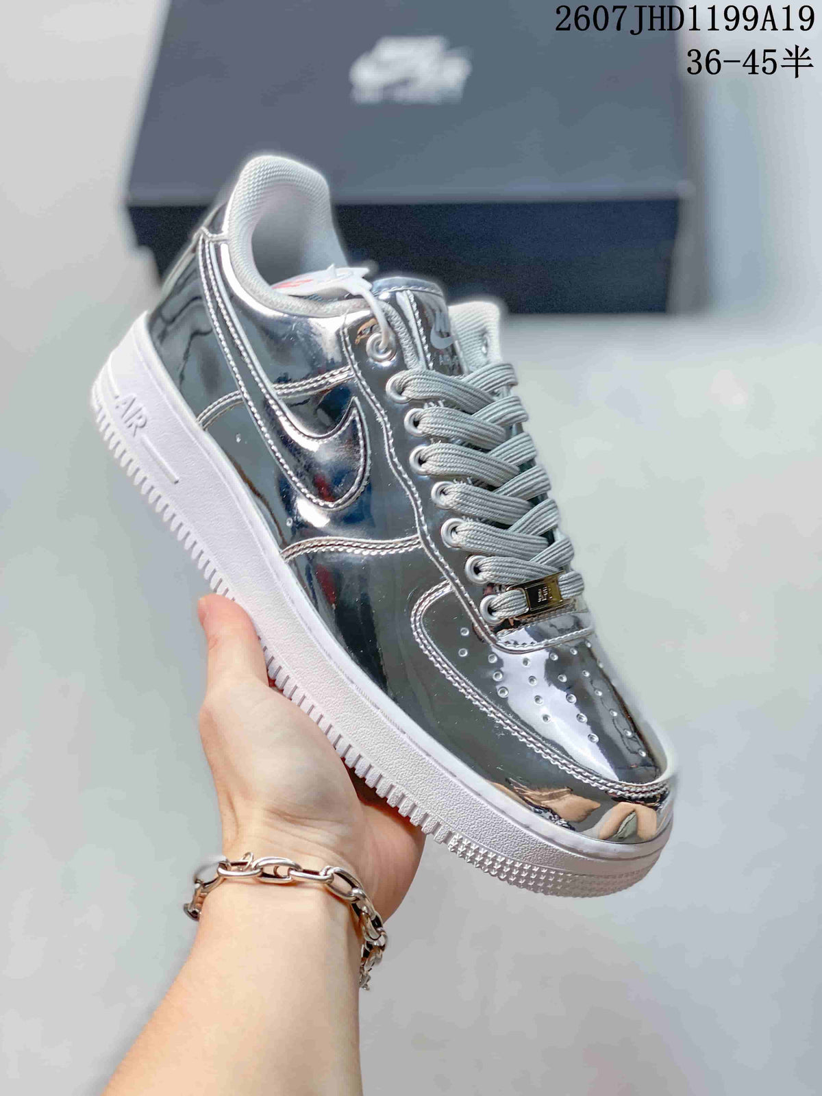 Nike Air Force 1 '07 Low Metallic Sneakers