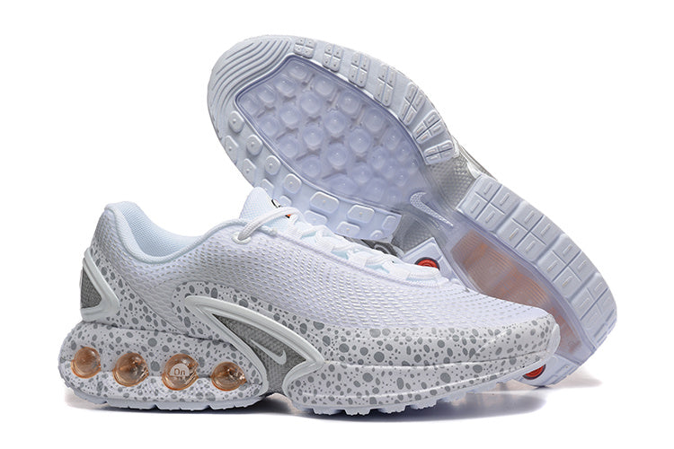 Nike Air Max DN SE White and Grey Sneakers