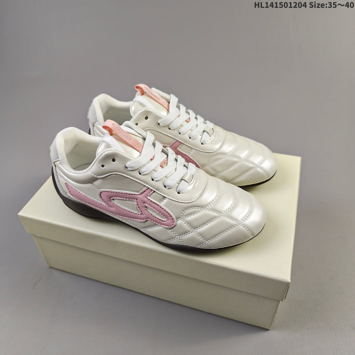Good Bai G25X291 Low-Top Sneakers in White and Pink