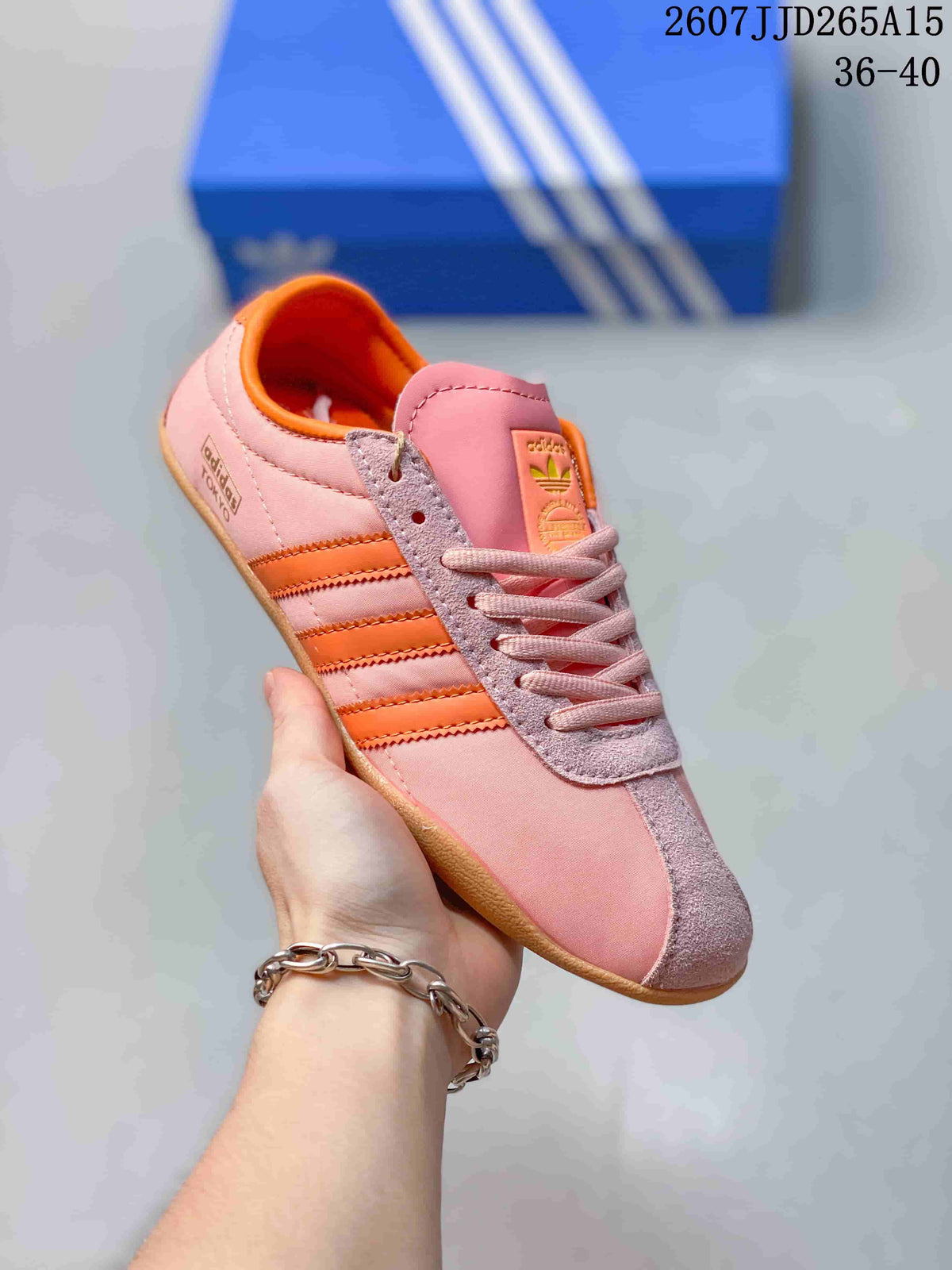 adidas Originals Tokyo Low-Top Sneakers Pink and Black 06JJD265A15
