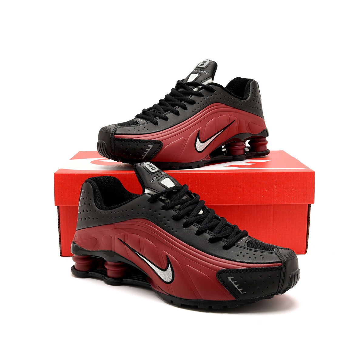 Nike Shox R4 Black and Red Sneakers