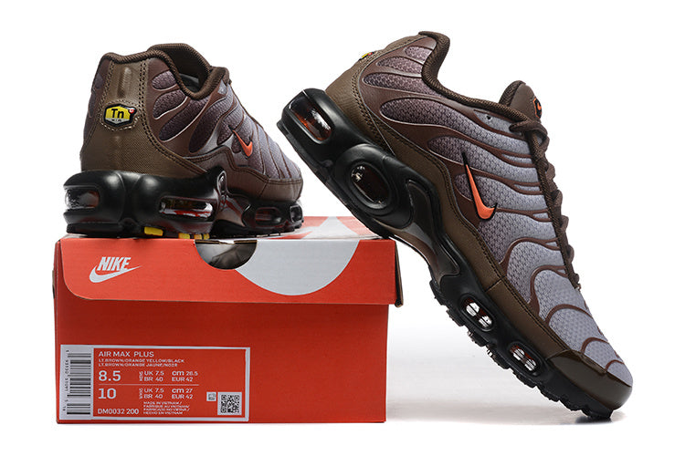 Nike Air Max Plus Brown and Silver Sneakers DM0032-200