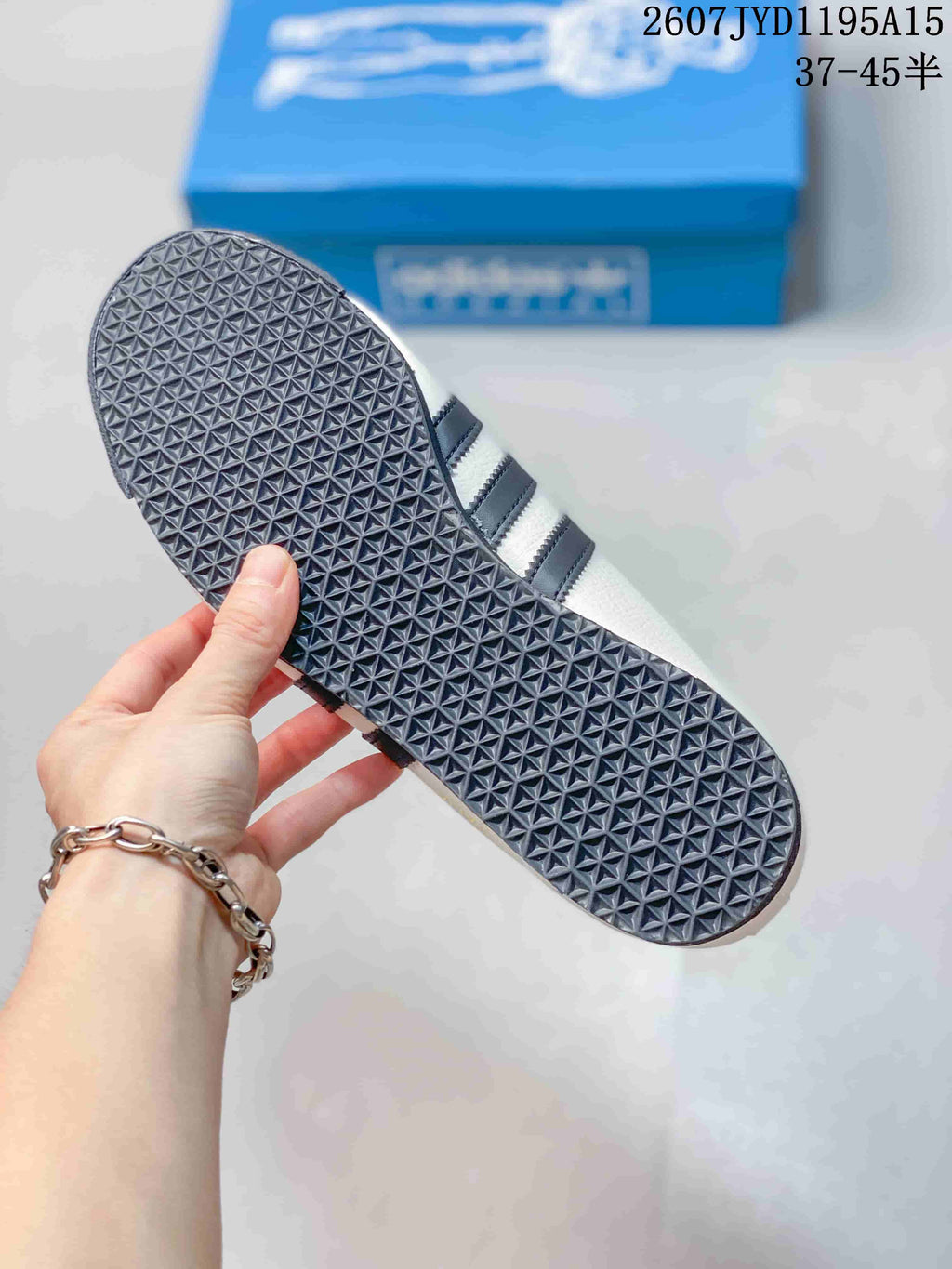 adidas x C.P. Company Italia SPZL Sneakers Off-White Navy