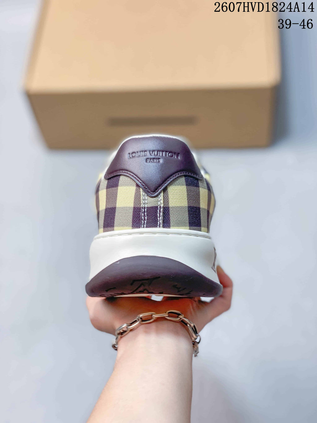 Louis Vuitton Plaid Low-Top Sneakers Beige and Purple 2607HVD1824A14