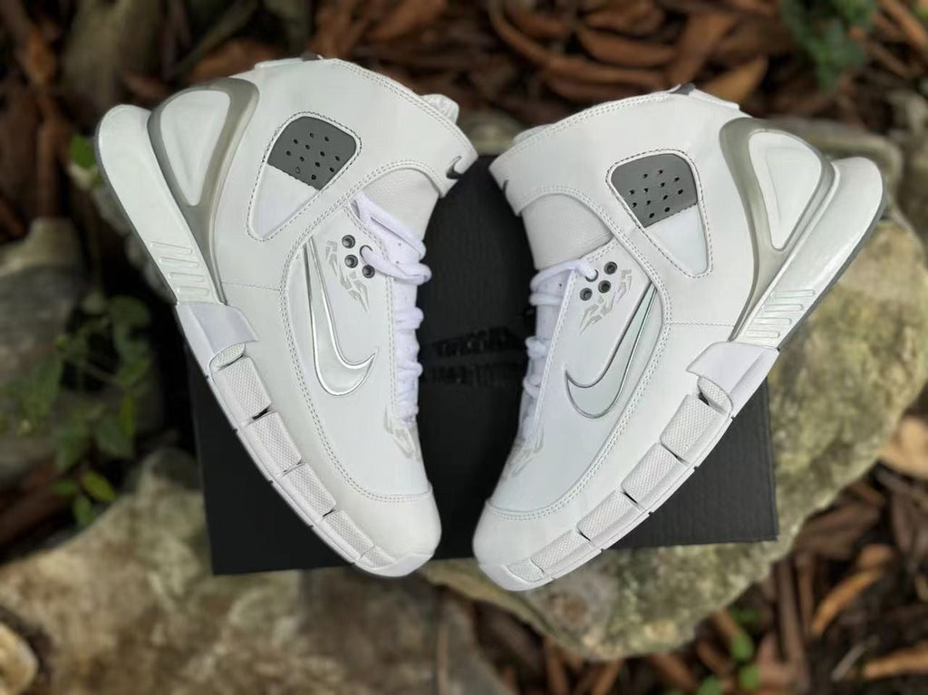 Nike Zoom Huarache 2K5 High-Top Sneakers White