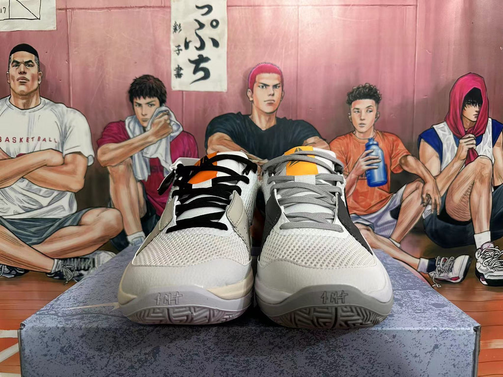 Nike G.T. Cut Academy Basketball Shoes White Grey