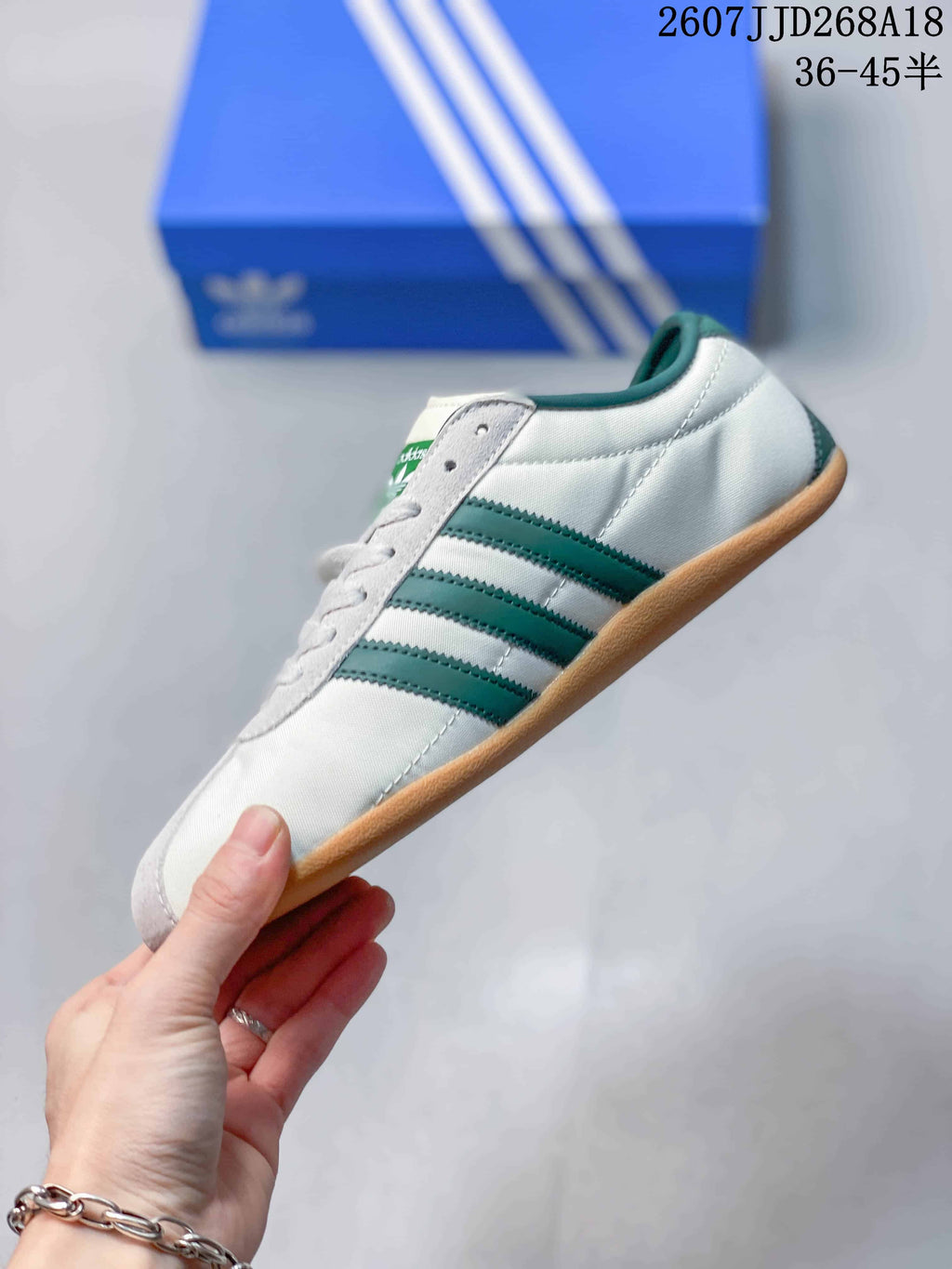 adidas Originals Tokyo Low-Top Sneakers White Green 2607JJD268A18