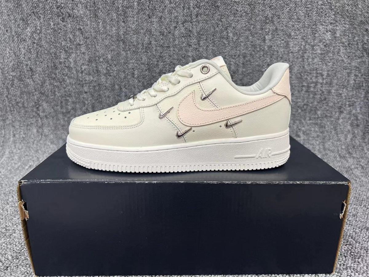 Nike Air Force 1 Low Sneakers White Pink FV8110-181