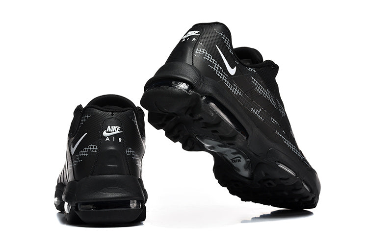 Nike Air Max 95 Black Patterned Sneakers