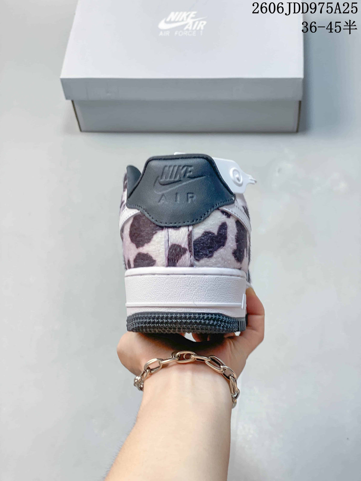Nike Air Force 1 '07 Low Cow Print Sneakers JDD975A25