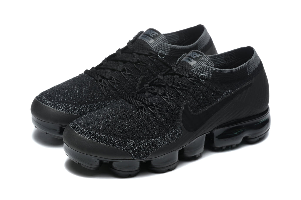 Nike Air VaporMax Flyknit Black Sneakers 849558-007