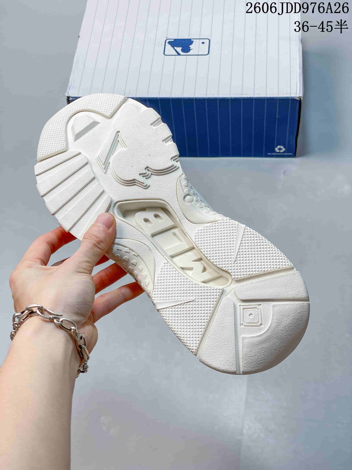 MLB Big Ball Chunky A Running Sneakers White Gold 32SHCM011