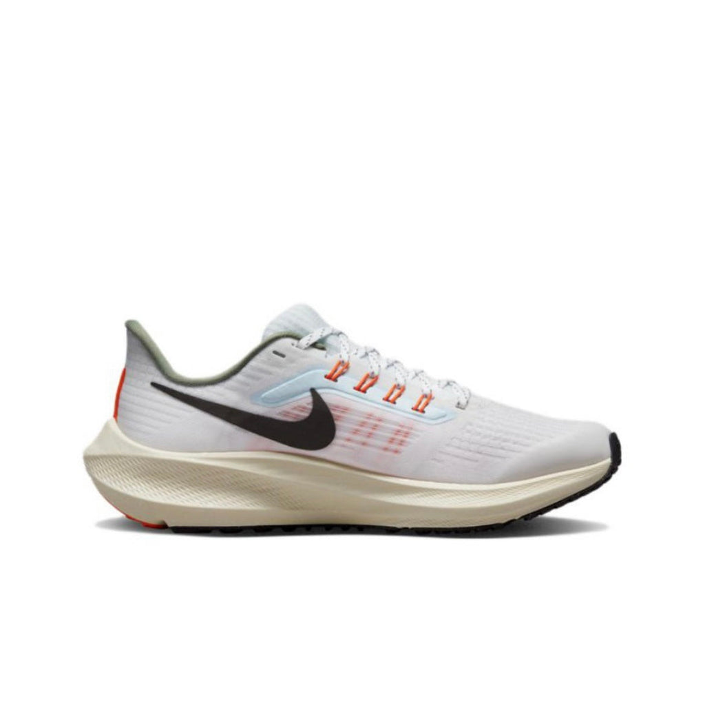 Nike Air Zoom Pegasus 39 Running Shoes DX6050-101