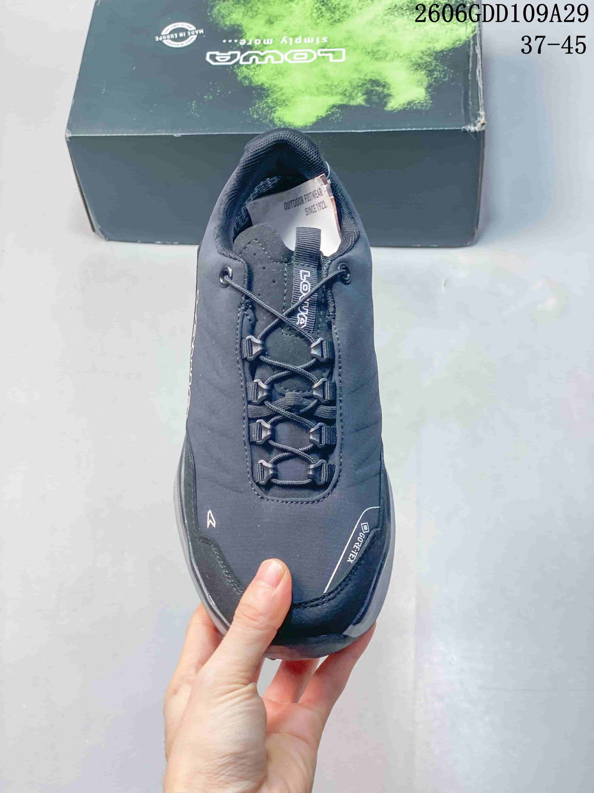 LOWA Wanderer 2.0 Men's Low-Cut Outdoor Shoes, Dark Gray