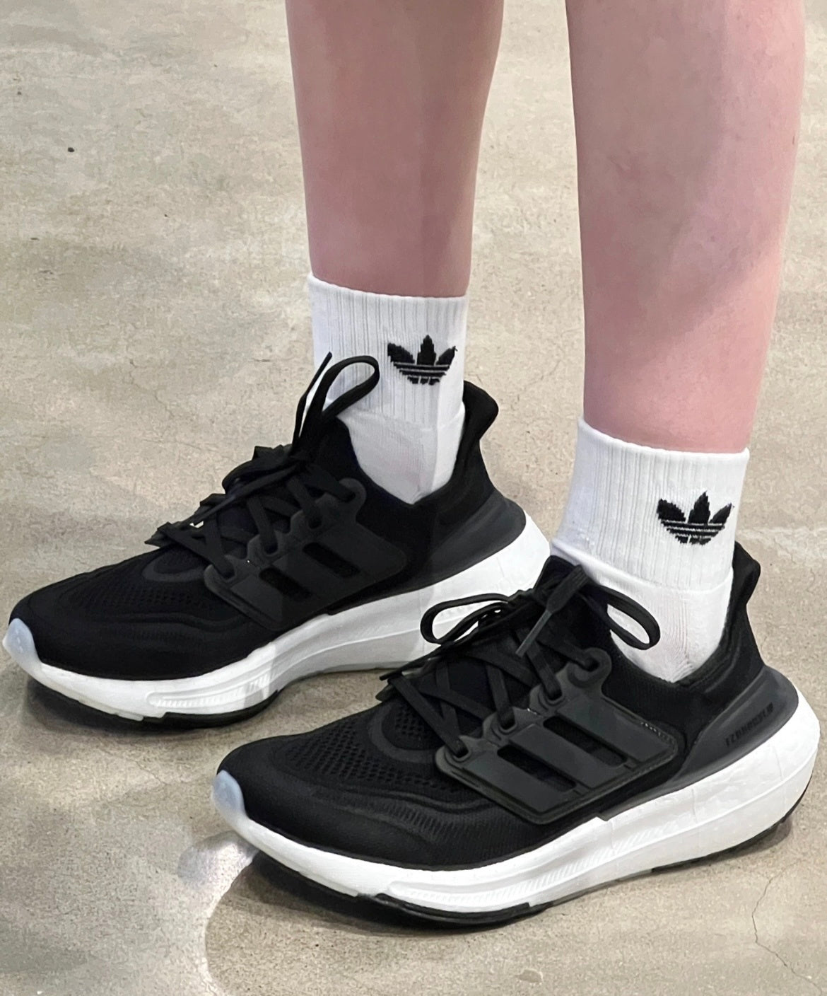 adidas Ultraboost 23 Light Running Shoes Black White GY9351