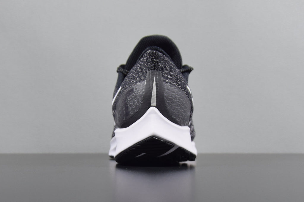 Nike Air Zoom Pegasus 35 Running Shoes Black White 942851-001