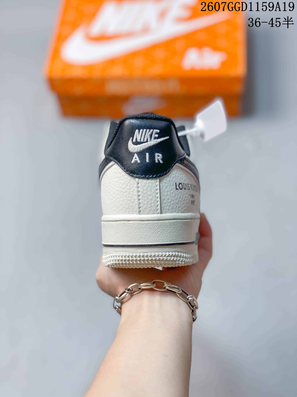 Nike Air Force 1 '07 Low Sneakers White Black