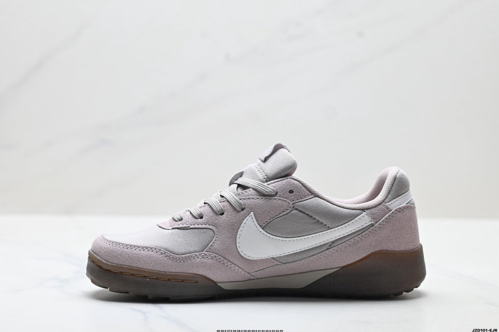 Nike Terra Manta Sneakers in Light Gray and Pink