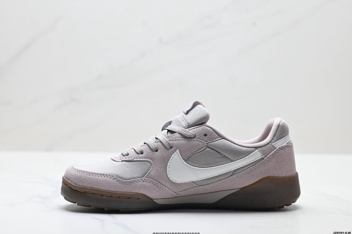 Nike Terra Manta Sneakers in Light Gray and Pink