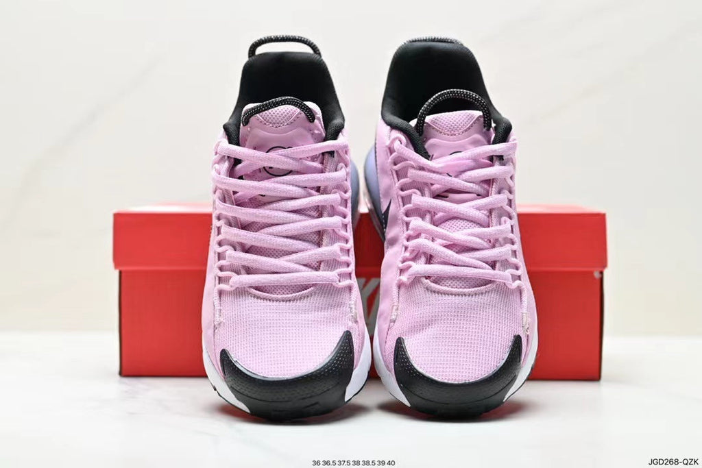 Nike Air Max 720 Sneakers Black and Pink