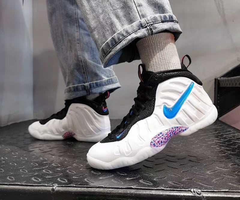 Nike Air Foamposite One White and Blue Basketball Shoes