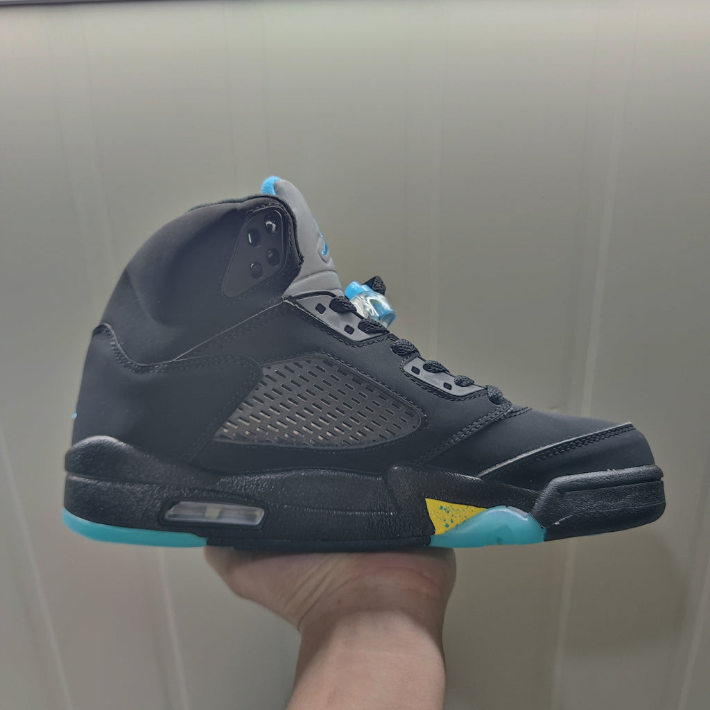 Jordan 5 Retro Black Taxi High-Top Sneakers