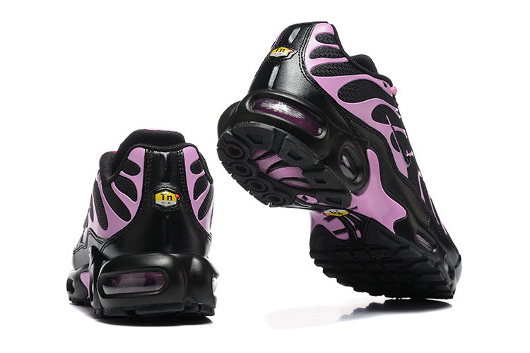 Nike Air Max Plus Black and Pink Sneakers