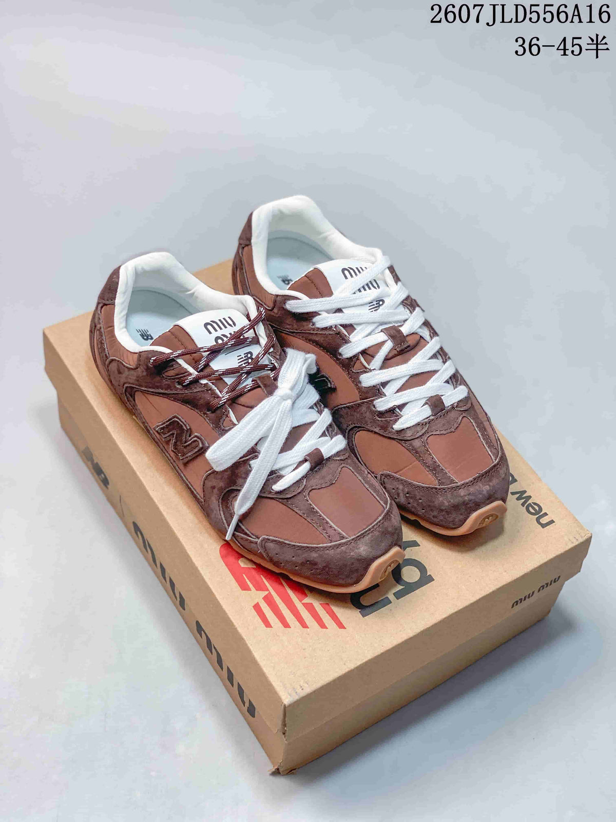 Miu Miu x New Balance 530 SL Sneakers Green or Brown 2607JLD556A16