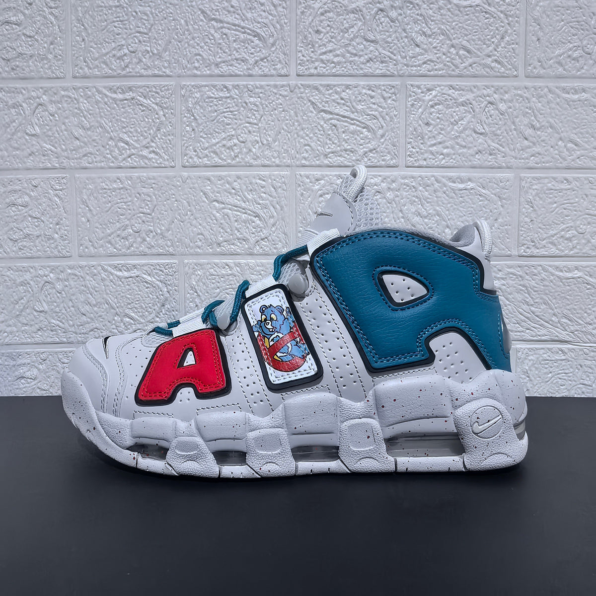 Nike Air More Uptempo Cartoon Bear Sneakers, White Blue Red