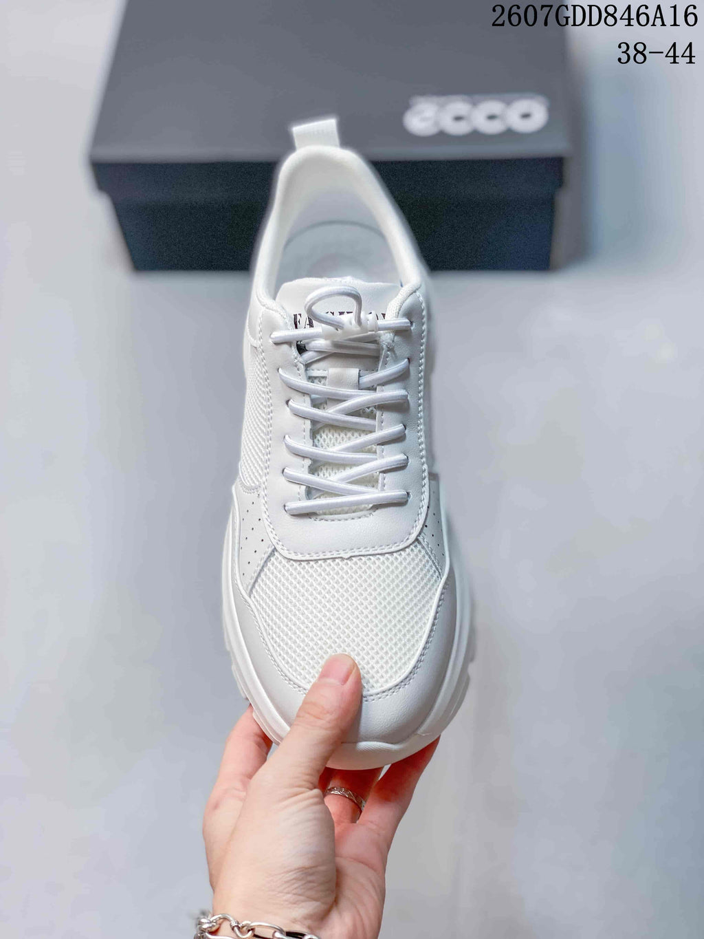 ECCO 2607GDD846A16 White Mesh Casual Sneakers