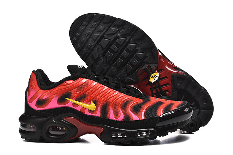 Nike Air Max Plus Sneakers Red Pink Black
