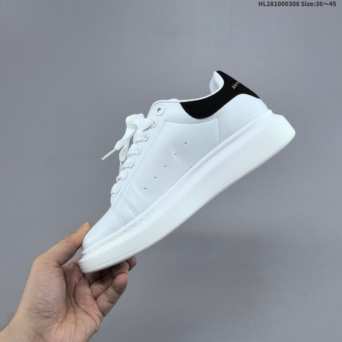Alexander McQueen Oversized Low-Top Sneakers, White and Black HL281000308