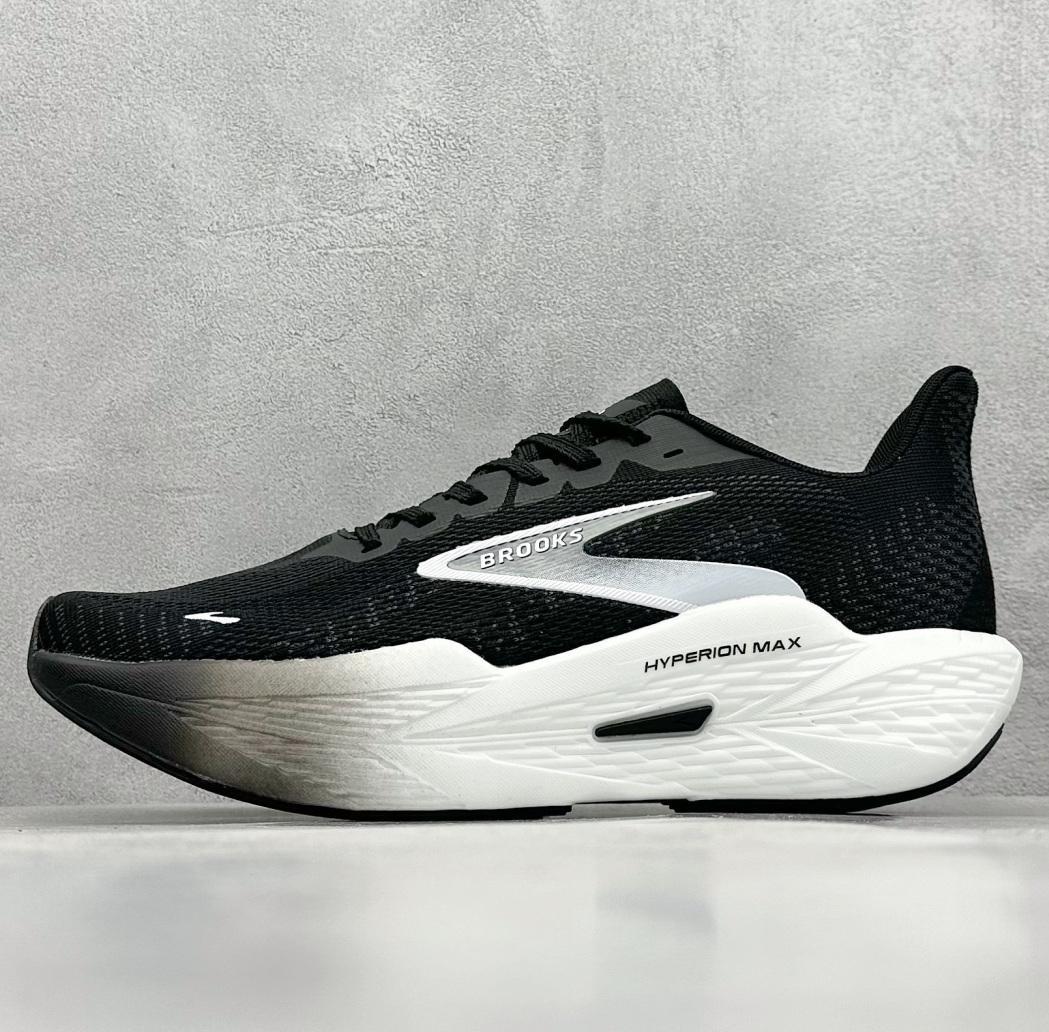 Brooks Hyperion Max Running Sneakers