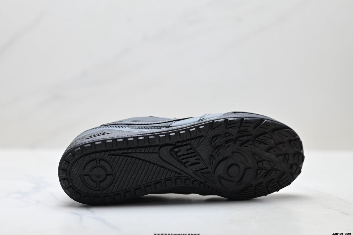 Nike Terra Manta Sneakers in Dark Gray and Black