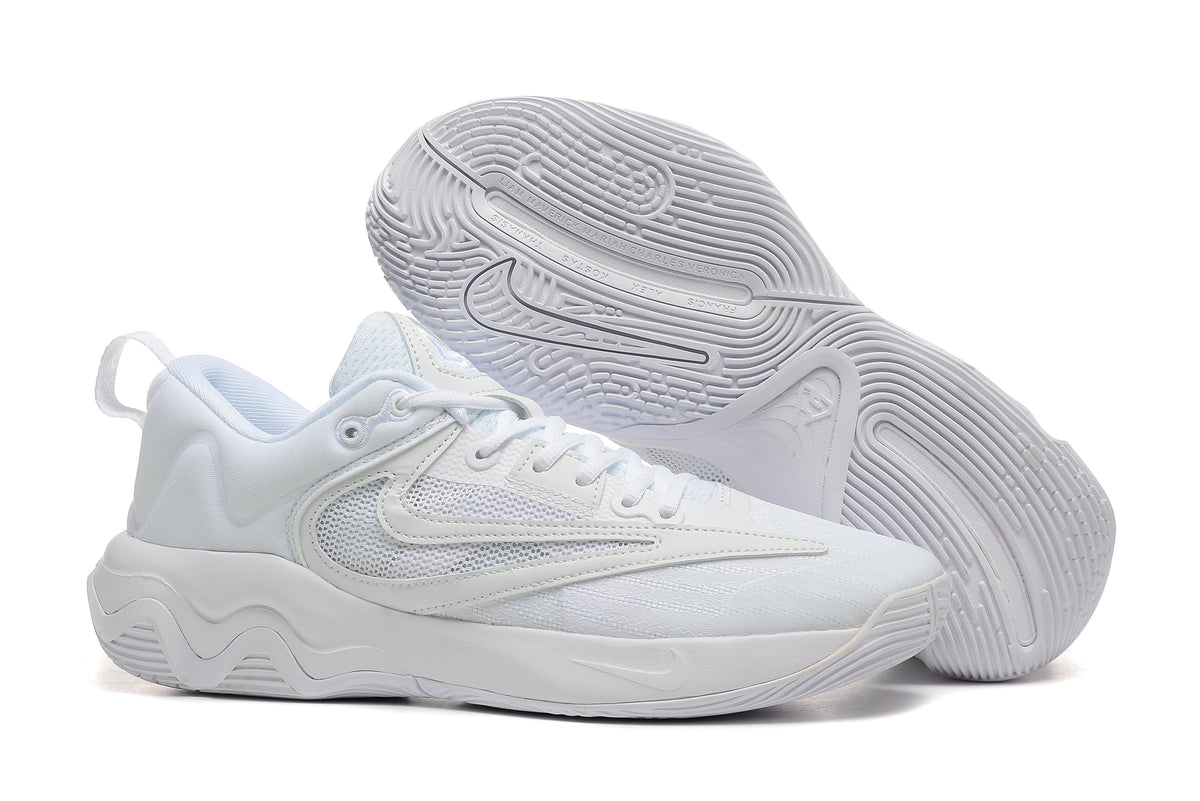 Nike Giannis Immortality 3 Basketball Shoes