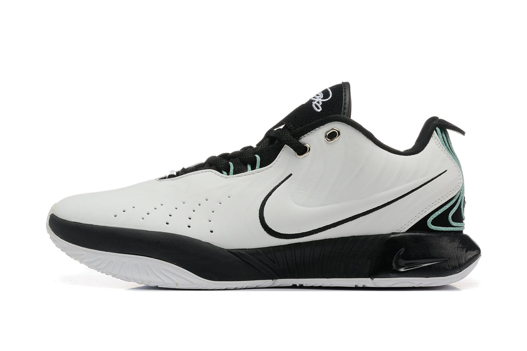 Nike 870-17 White and Black Basketball Sneakers