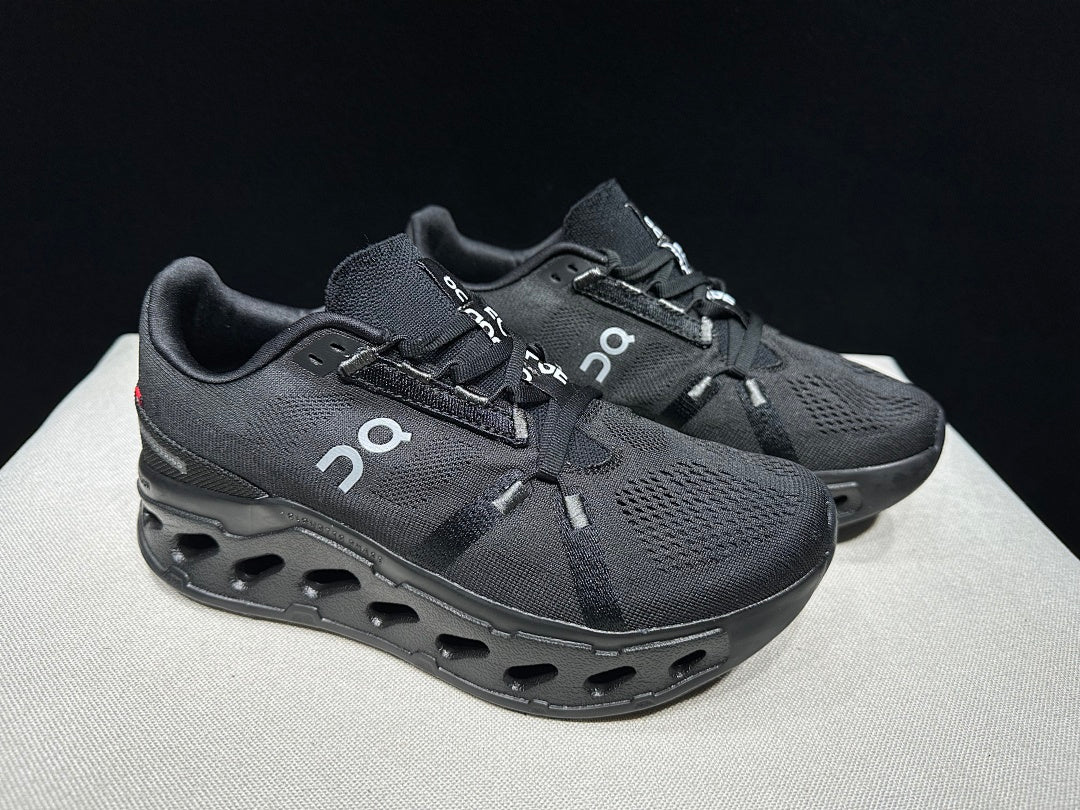 On Cloudeclipse Running Shoes, All Black