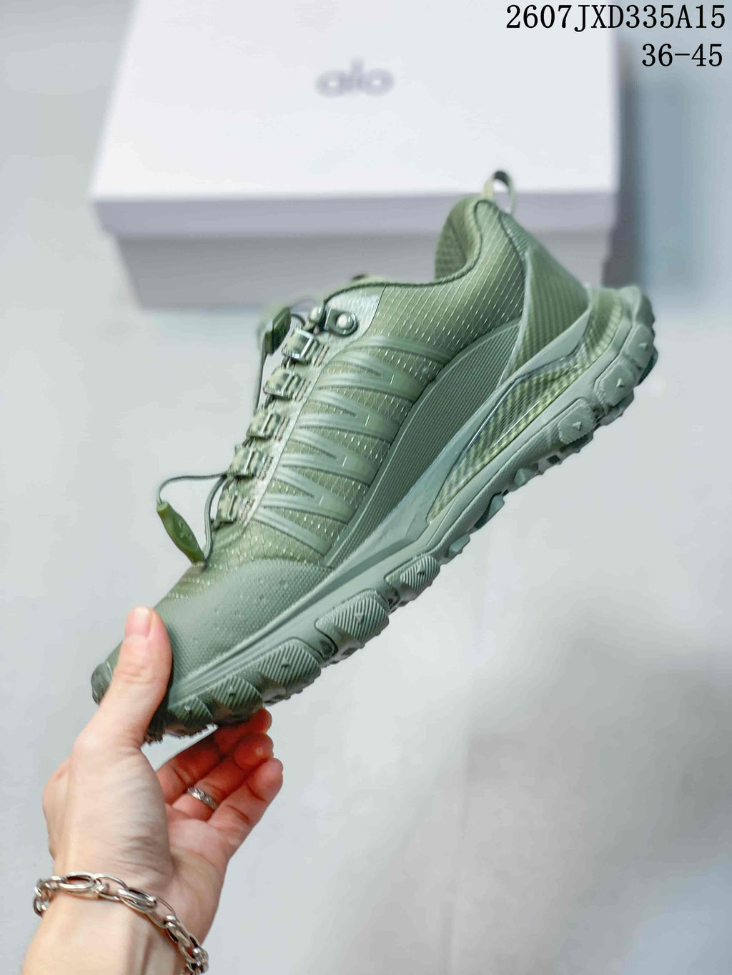 Alo Runner Trail Sneakers Green 2607JXD335A15