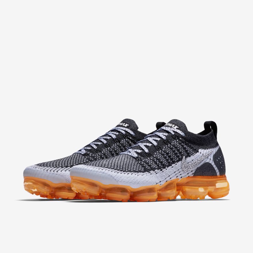 Nike Air VaporMax Flyknit 2 Mango Sneakers