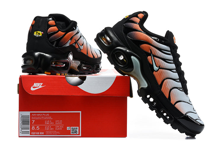 Nike Air Max Plus Sneakers Black White Orange