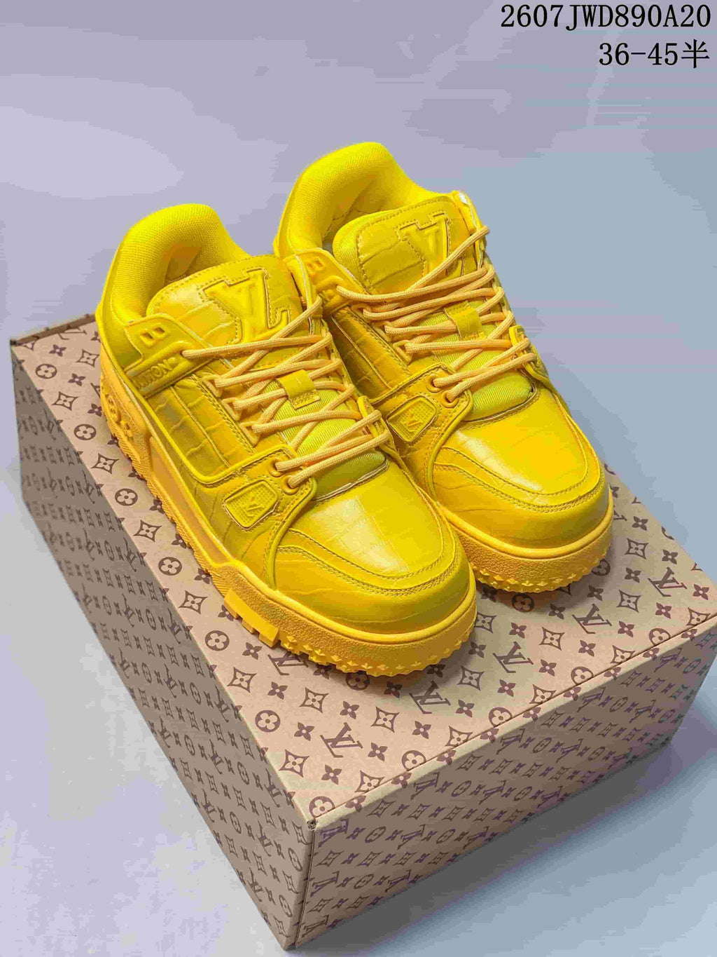 Louis Vuitton Trainer Maxi Yellow Low-Top Sneakers 2607JWD890A20