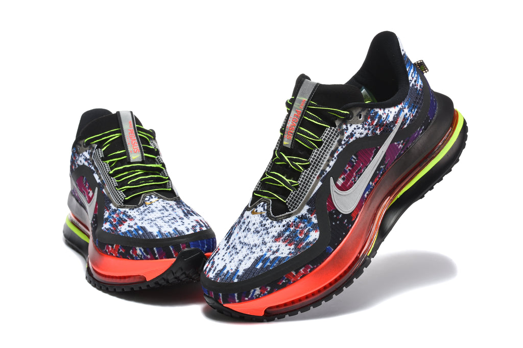 Nike Pegasus Premium SE Sneakers IM6778-902