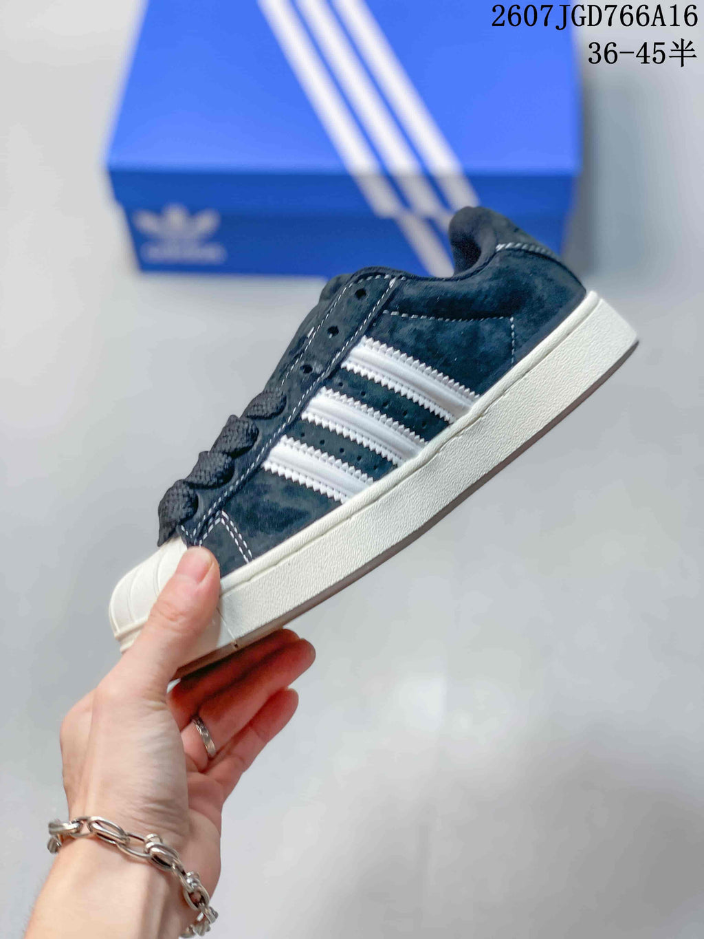 Adidas Superstar Sneakers Black and White 2607JGD766A16