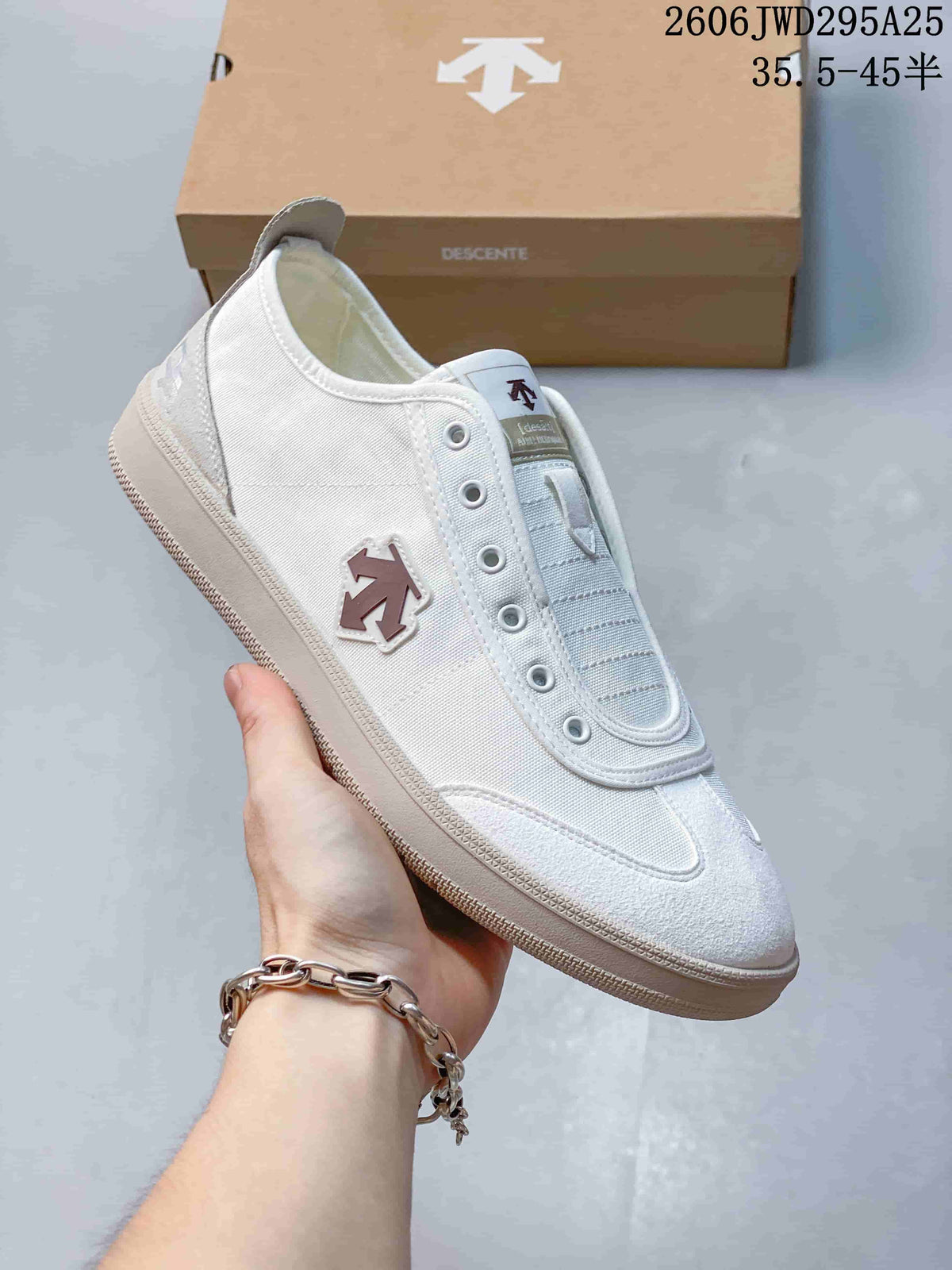 Descente CHRON Retro Low-Top Sneakers in White and Gray