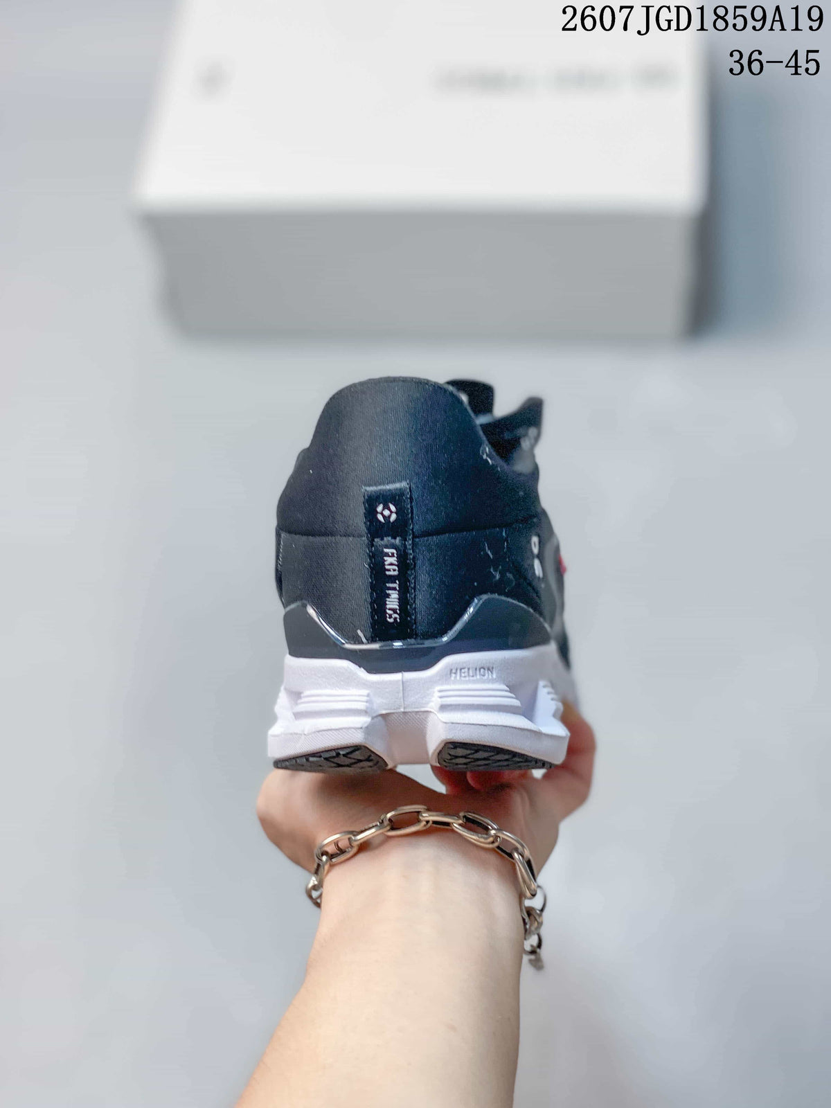 On Cloud X x FKA twigs Sneakers Black Style 2607JGD1859A19