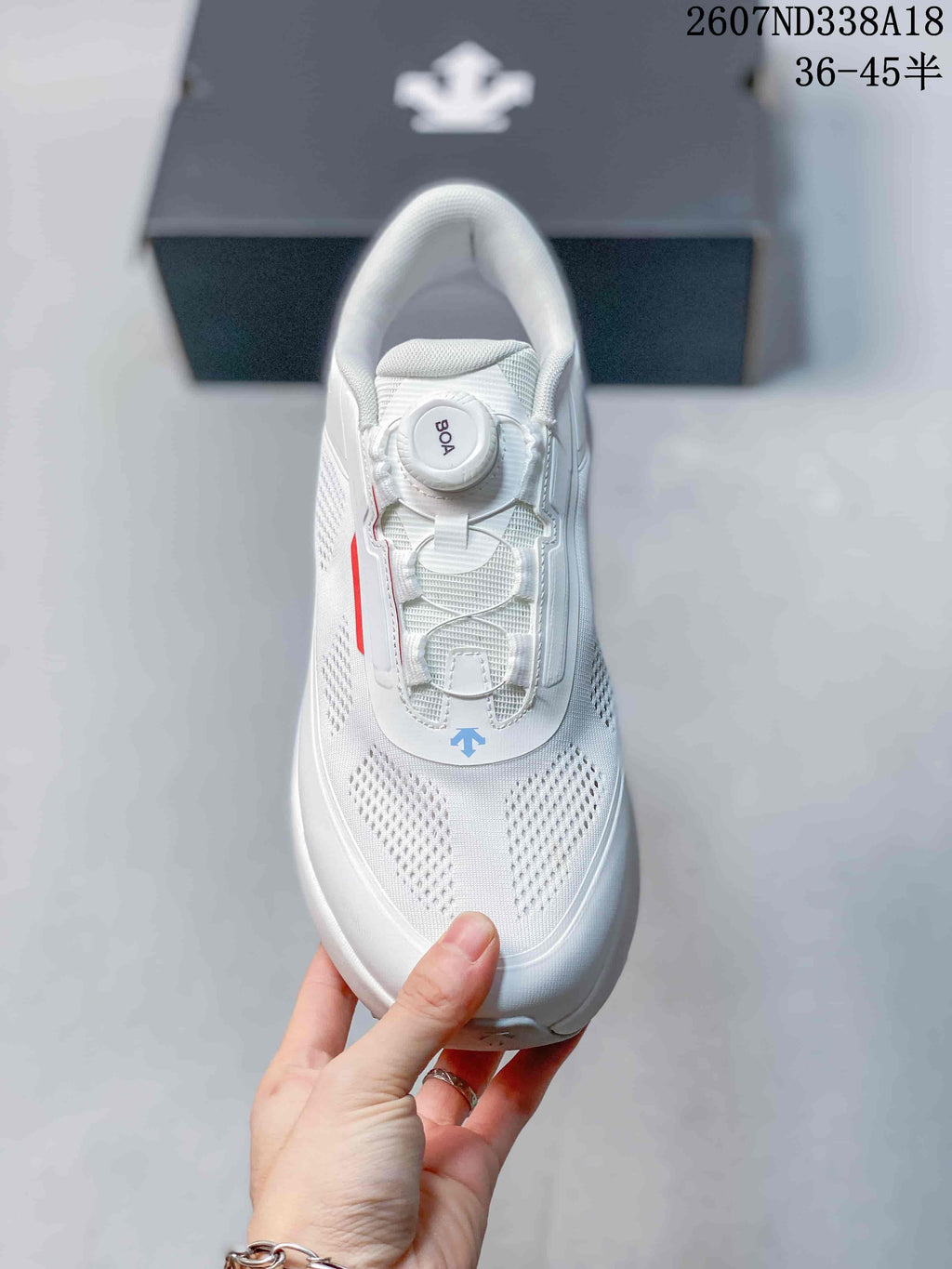 Descente D.F. Wire 3.0 White Sneakers 2607ND338A18