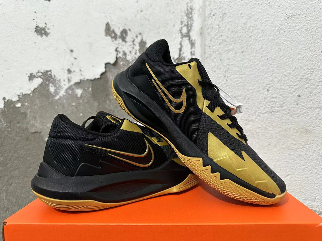 Nike Black and Gold Basketball Sneakers