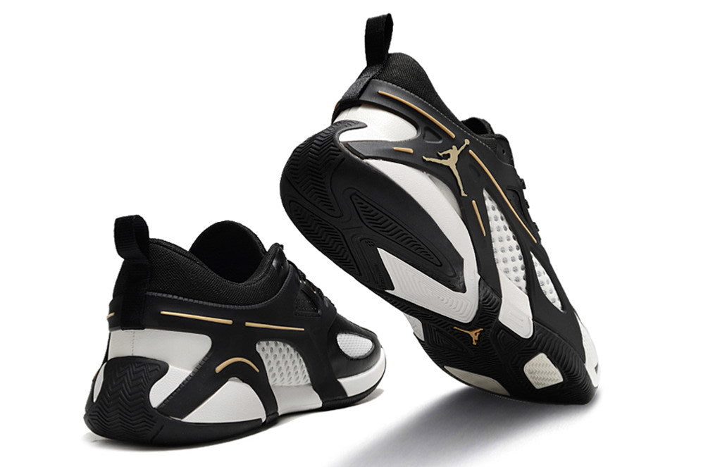 Jordan Heir Basketball Shoes in Multiple Colorways