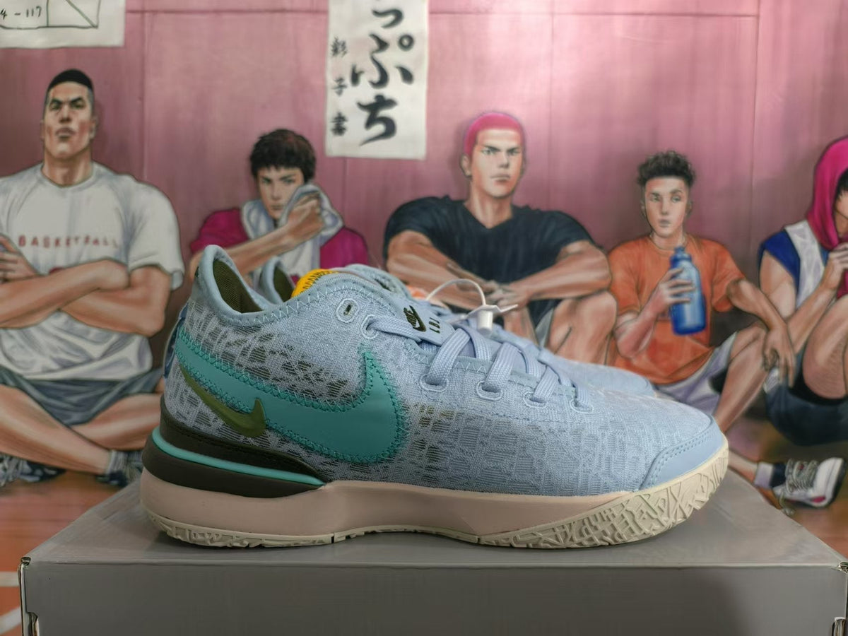 Nike Basketball Shoes in Light Blue and Teal