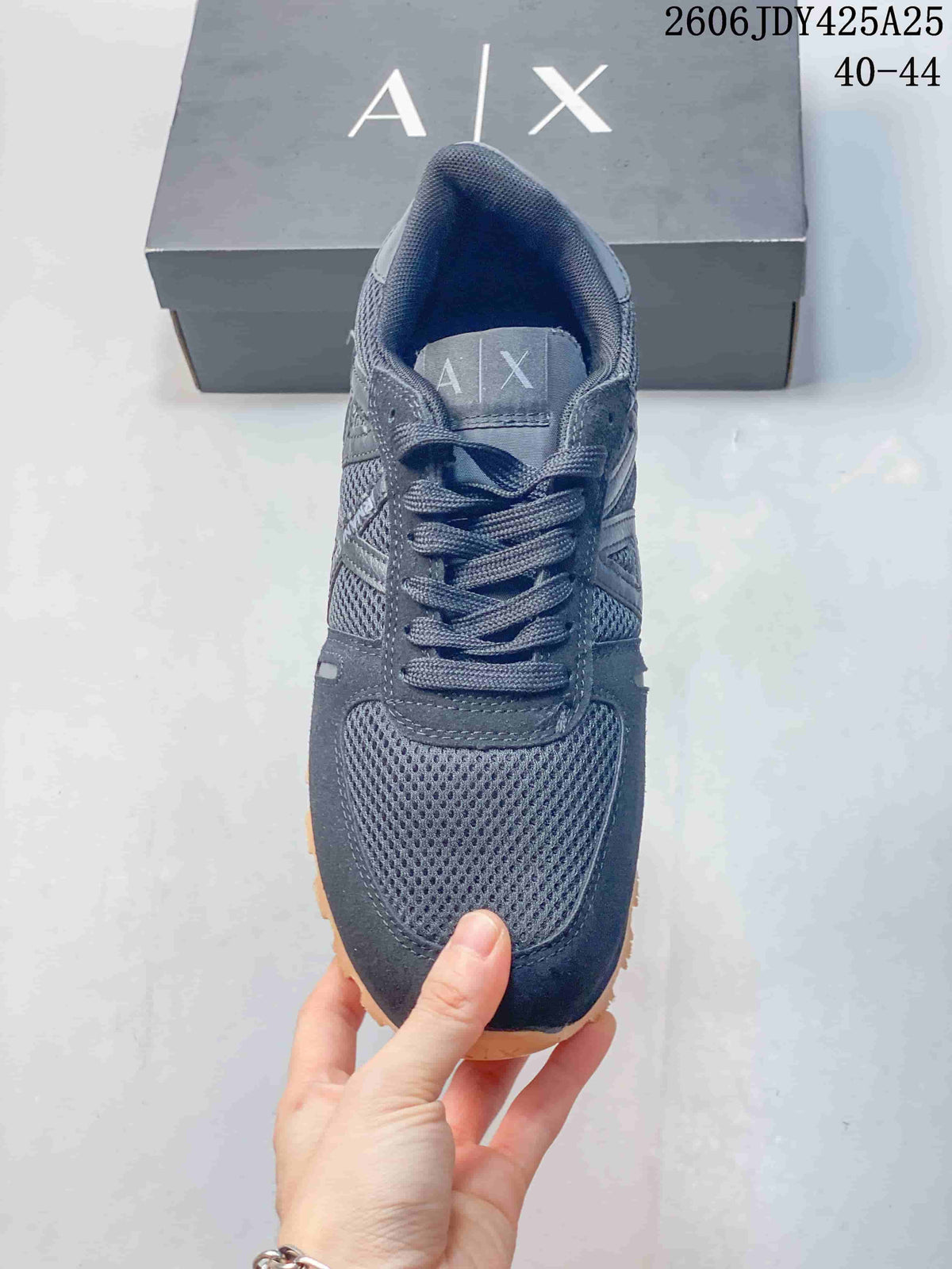Armani Exchange AX Low-Top Sneakers Dark Gray XUX169